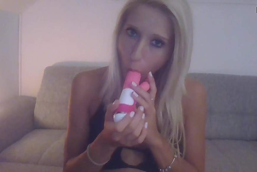 Gennara: Lecker Dildo ;)