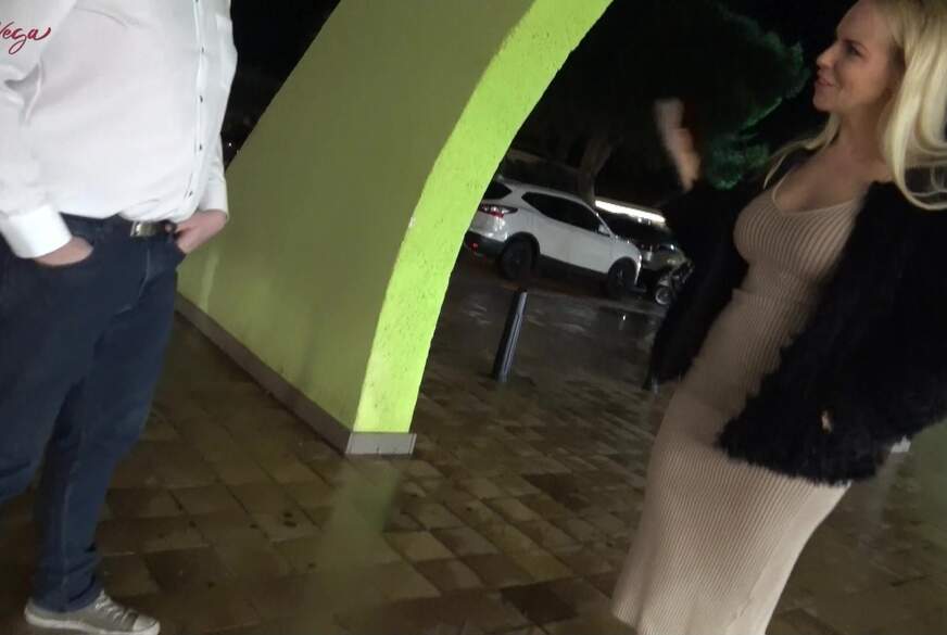 KikiVega: Ehemaligen Klassenkameraden blank reinf****n lassen  inkl S****t