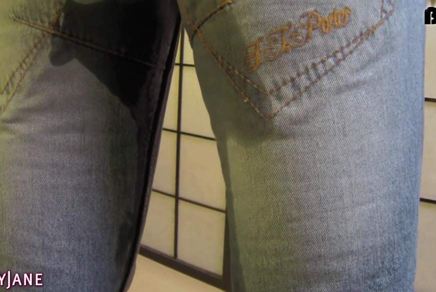 Neue Jeans eing*****t von MaryJane pic3