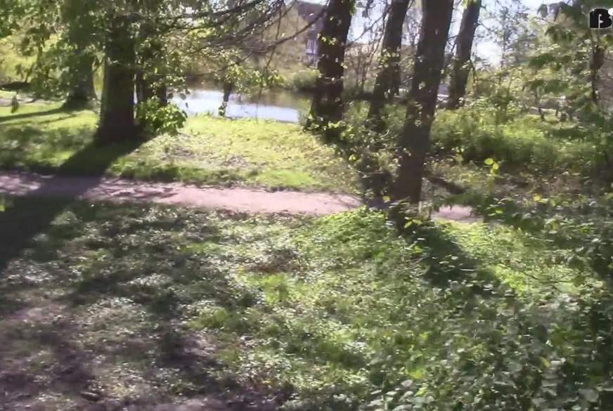 BonnyBubbles: kurzer Bj im Park