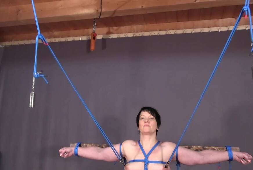 Holzstuhl Predicament von YvetteXtreme