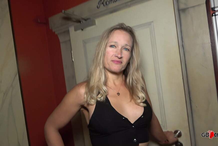 Nympho Nora  AO G******g und Extrem B******g von Der-Chief