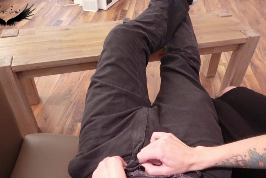 Wer Fussball kuckt wird Z***********t POV C*****t !!! von MarieSaint pic3