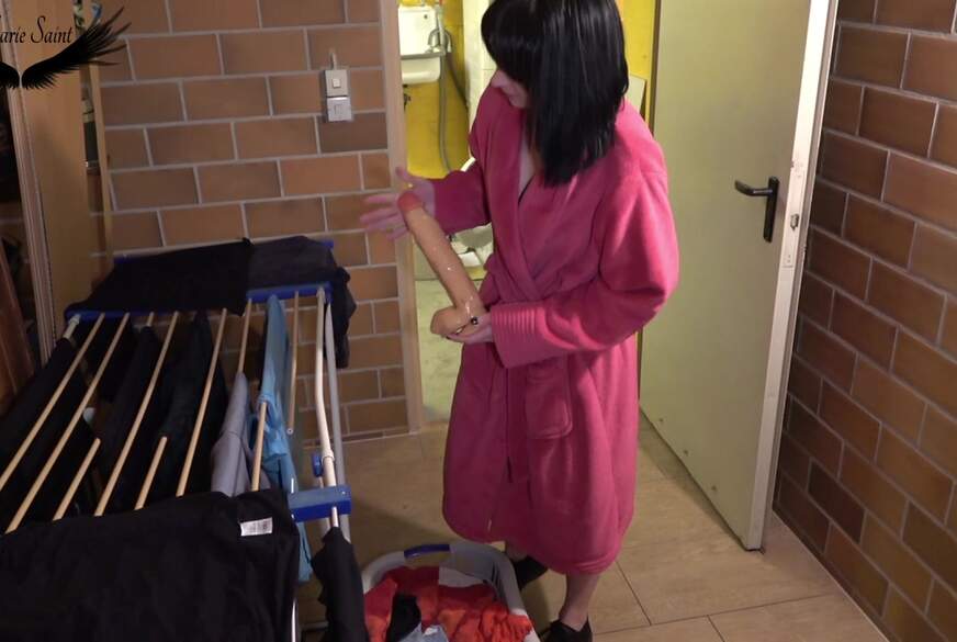 riesendildo Passt er wirklich rein ? von MarieSaint