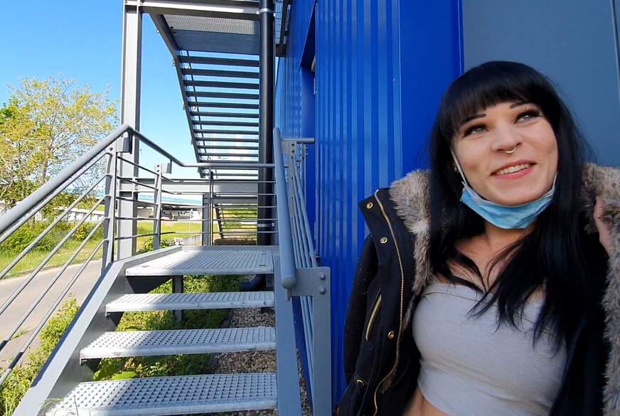 Sex Fail krass werde ich Angezeigt !? am Möbelhaus erwischt beim F****n von MarieSaint pic1