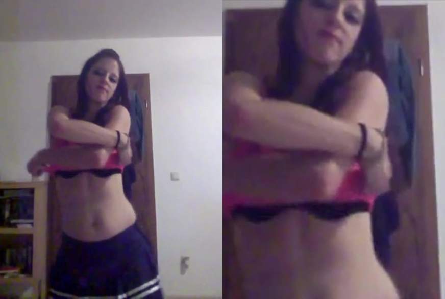 DirtySlave1988: Striptease II