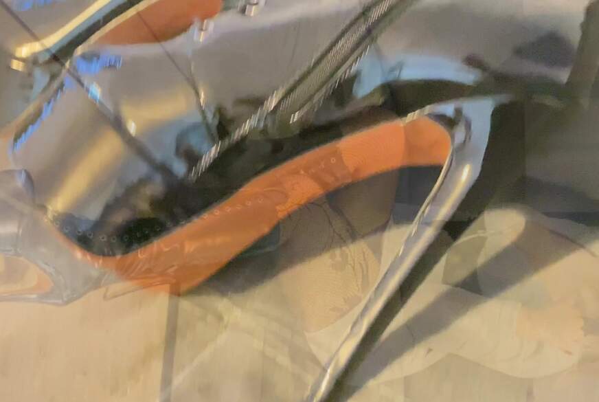 LadyOksa*a: Try on haul Sklave ignorieren mit Nylons anziehen, Lackstiefel u Minikleid!