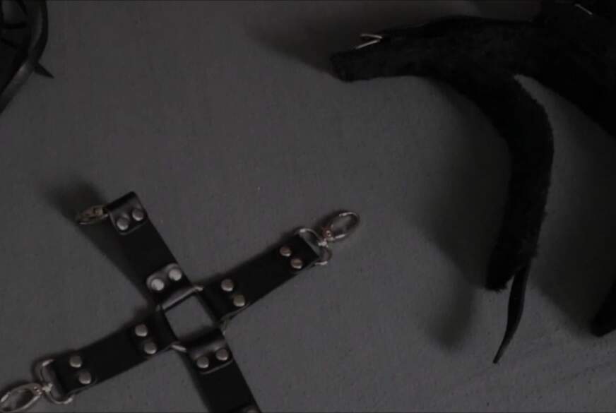 Bondage B**y - Mein erstes Mal als Sub von Kinky-Mia pic1