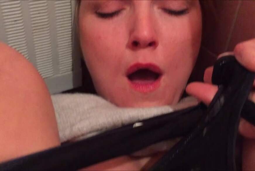 Kinky-Mia: Erst p****n dann masturbieren