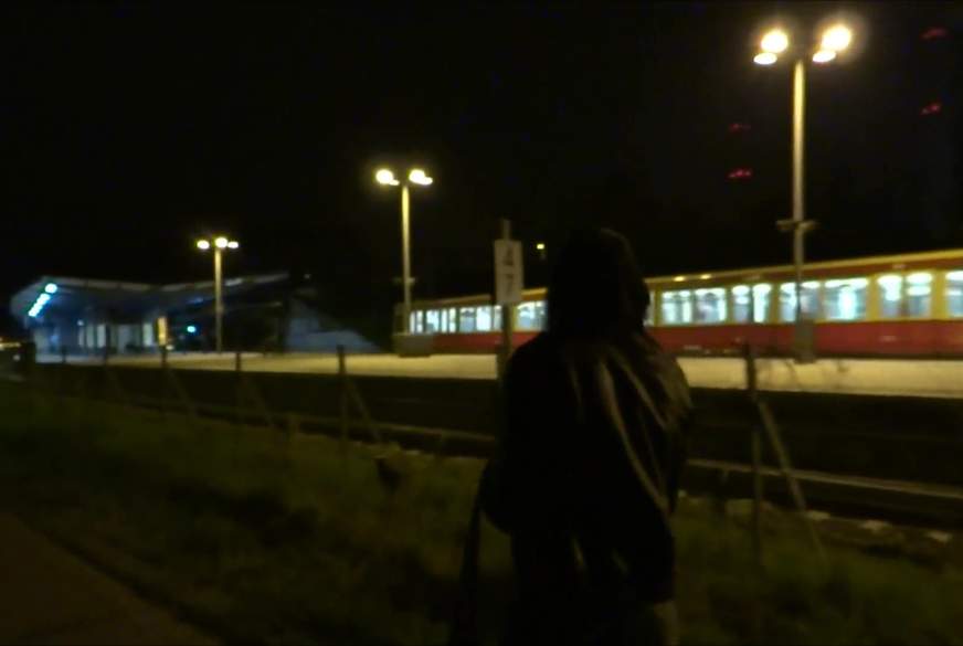 S**tieSandy: Notgeil am S-Bahnhof Rummelsburg