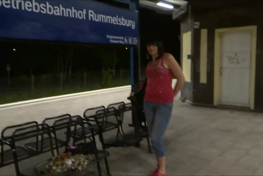 S**tieSandy: Notgeil am S-Bahnhof Rummelsburg