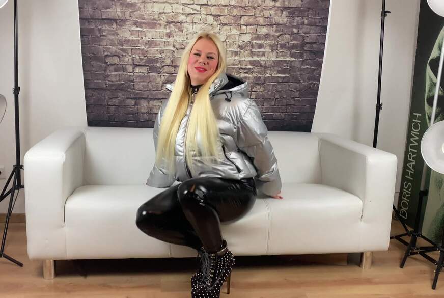 SteffiBlond: H******e A**l M*****r TITTEN M*****r P***y wenn das mein Vermieter wüsste