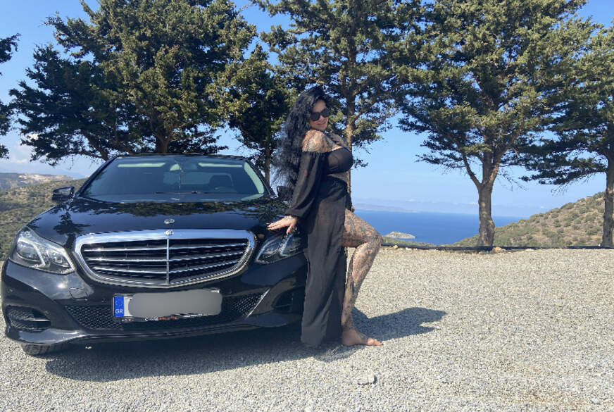 SteffiBlond: alleinerziehende MIT FETTER KARFE w***t P***y am Straßenrand von Kreta s****t on