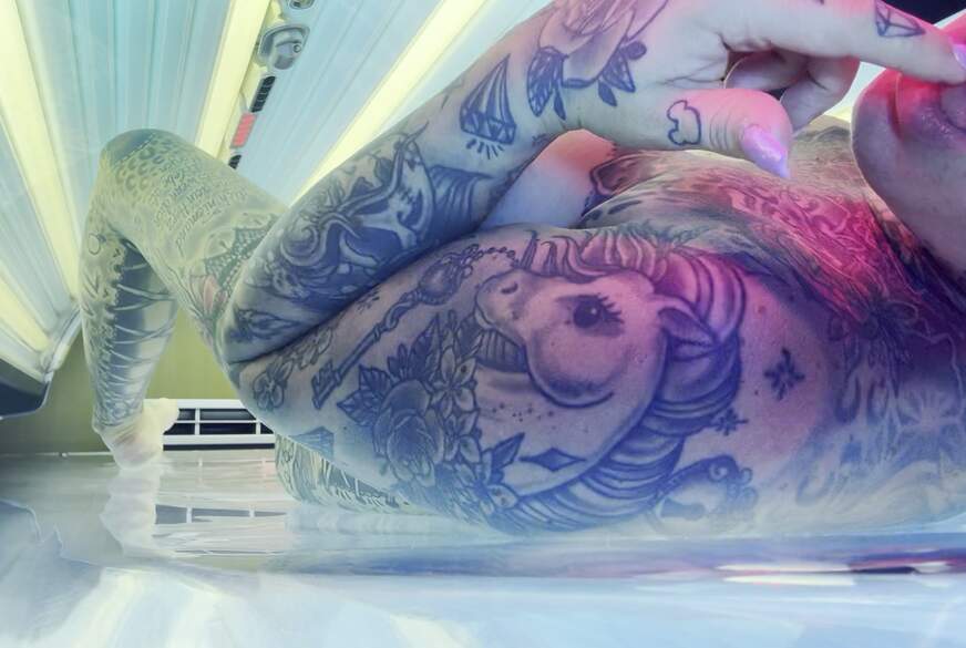 SteffiBlond: SONNENBANK STEFFI - unter der BANK gehts zur Sache.