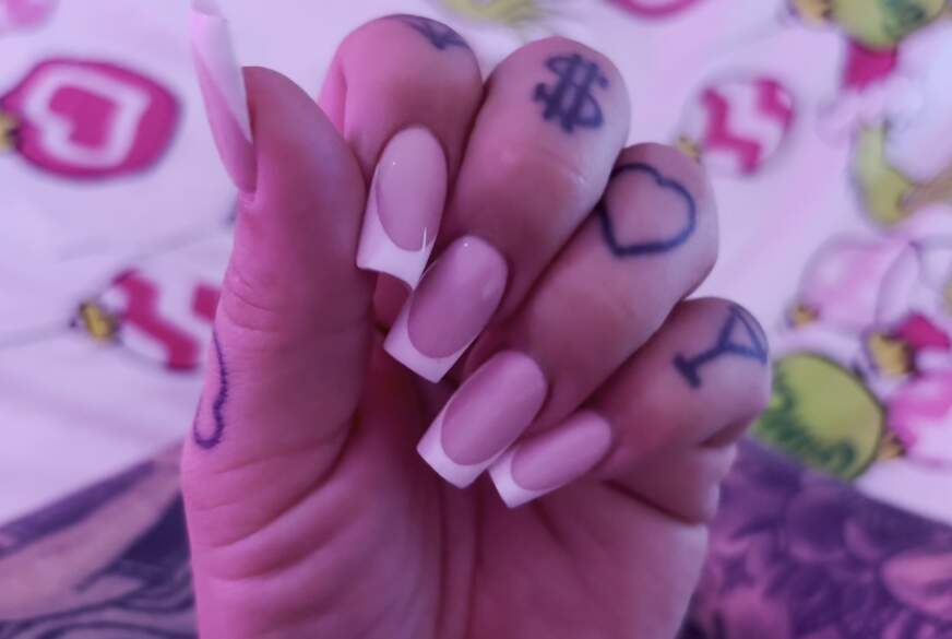 SteffiBlond: fresh nails w**x w**x - s****z auf die geilen nägel