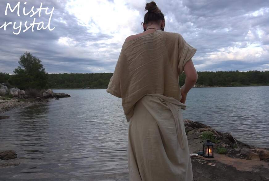 Misty - Im See, nackt baden und waschen von TobeyForReal