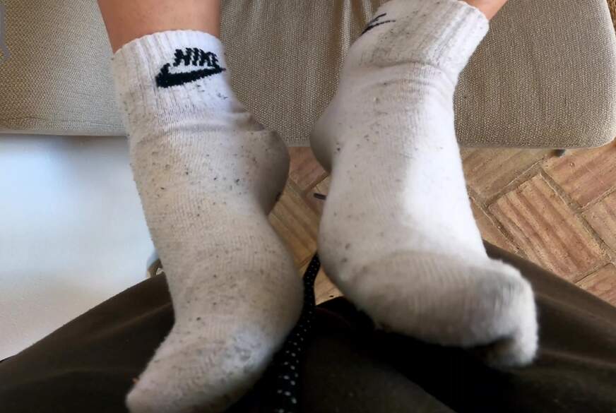 Marita - Stinkige Schuhe u Socken - Sock-Smelling H*****b von TobeyForReal pic4