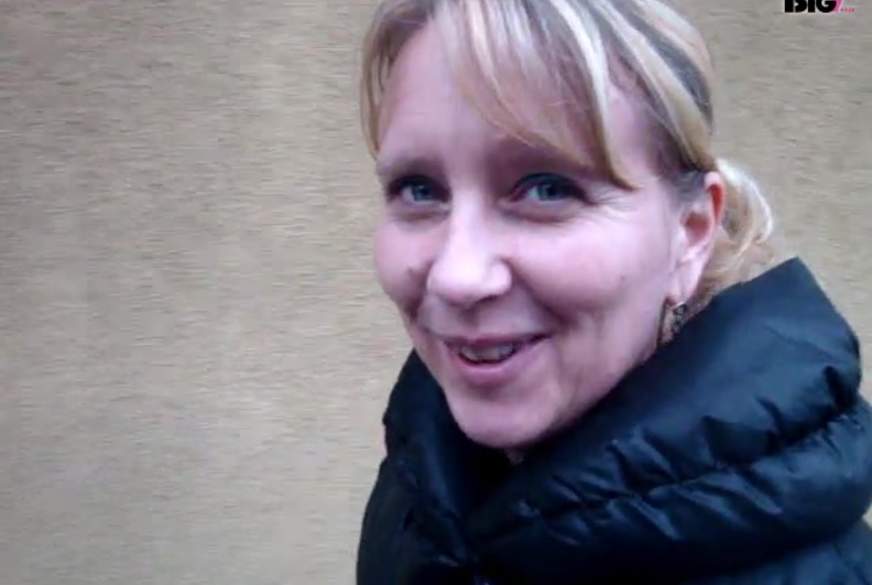 HotAngelina: OMG Voll auf den Kopf g******t