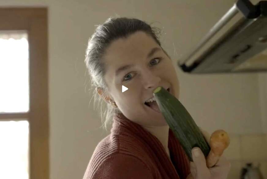 Naturundreiten: Gemüsetag. Möhre und Gurke bringen mich zum Höhepunkt.