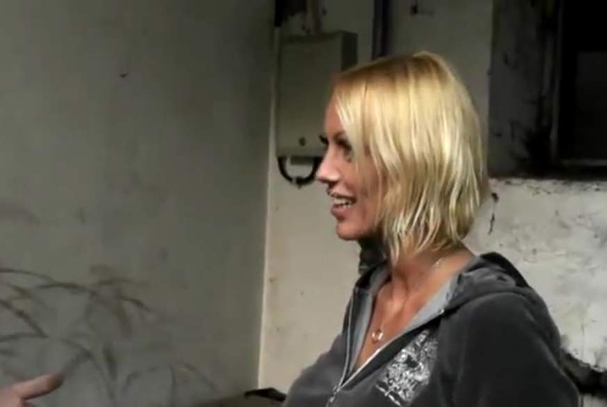 Abgeschleppt und w********t von Kada-Love pic1