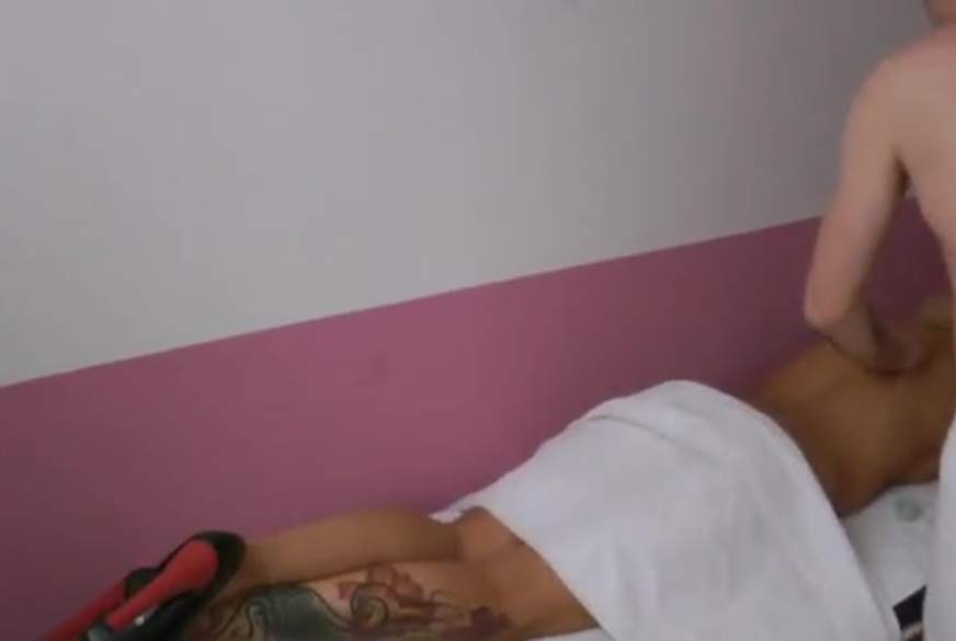Ein Masseur für alle Fälle von Kada-Love pic1