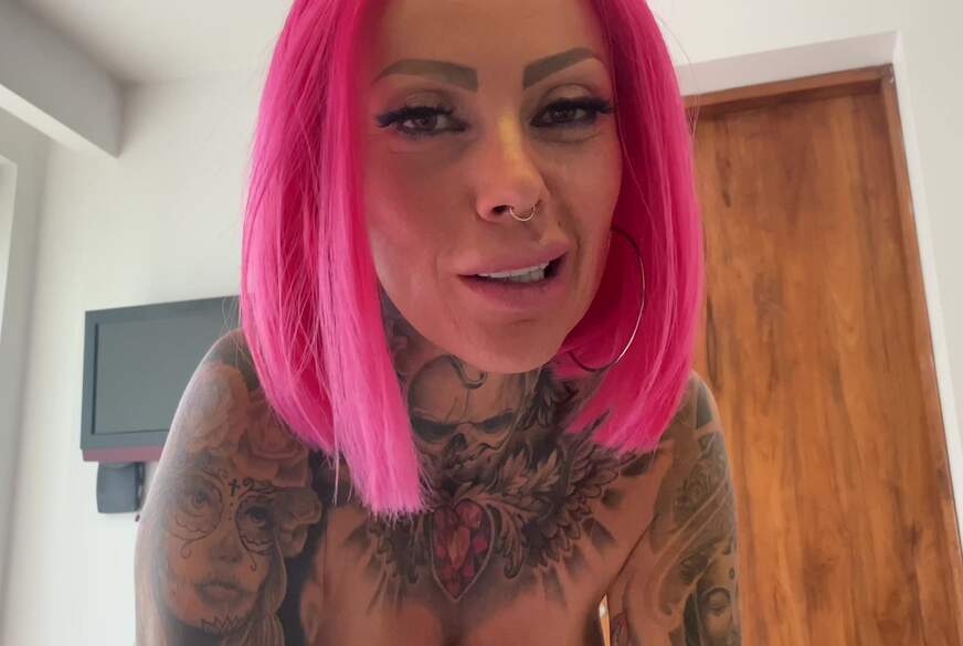 Kada-Love: Stumpf ins Maul g******t
