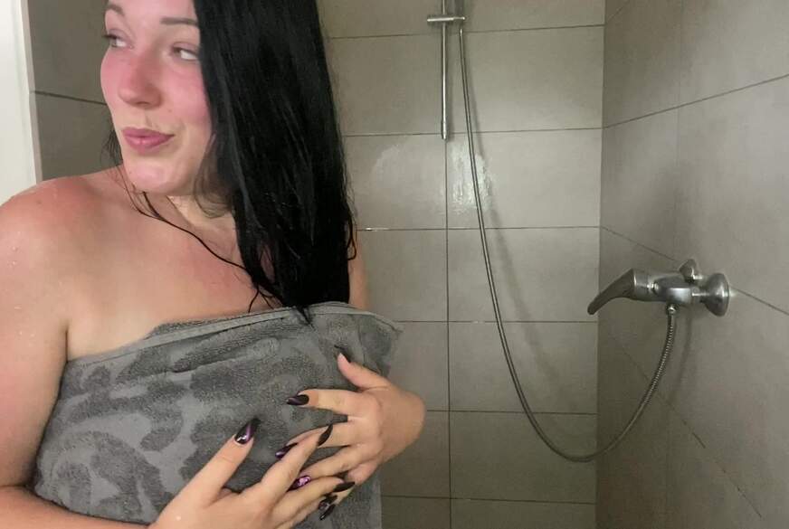 BonnyundClyde19: Sex in der Dusche