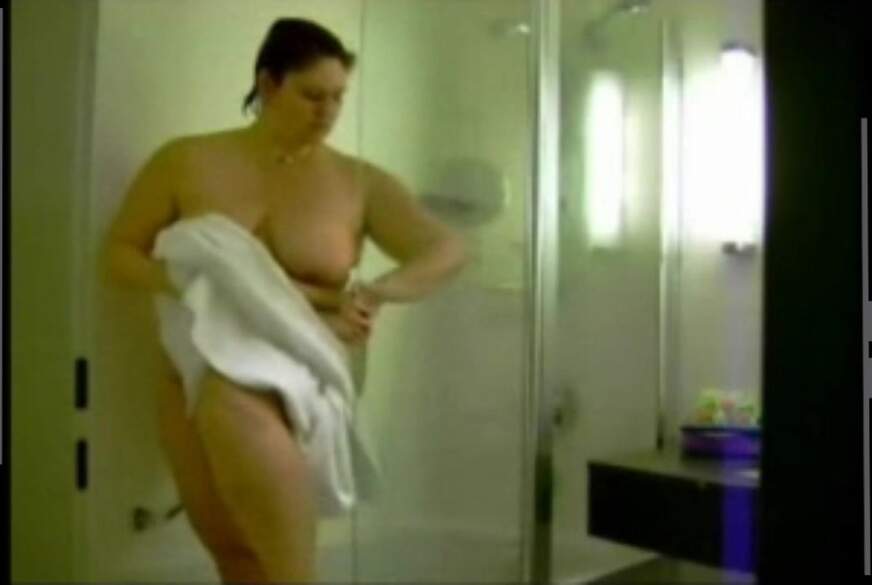 Annadevot: Annadevot - Duschen und Masturbieren