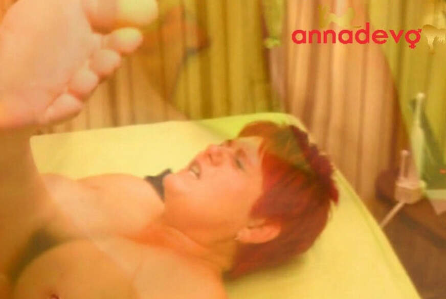 Annadevot: F**k mich in den A***h - S****z mir ins Maul