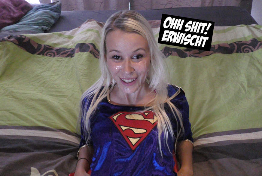 V**********te Superwoman im Bett erwischt von SexyJenJen