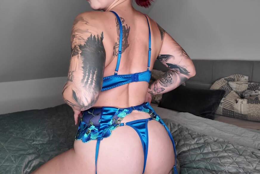 NinaDevil: Besorge es mir im D***y !!