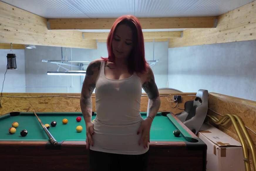 G*******t auf dem Billardtisch von NinaDevil pic2