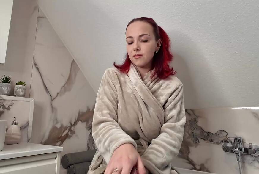 NinaDevil: Extra viel Creme für meine n**se P***y !