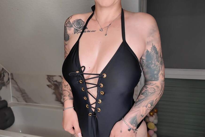 NinaDevil: Vor dem Whirlpool noch ein Orgasmus !!