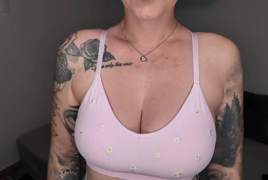 NinaDevil: Ich wollte gerade zu meiner Verabredung los gefällt dir mein Sommer Outfit