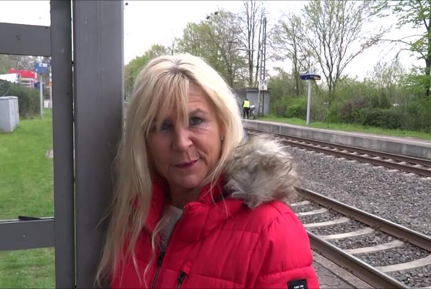 mausi-67: BJ an der Bahnstation