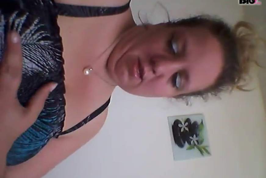 LaraSofie: omg p***y g*******t