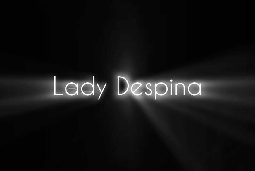 Findom Public Ripoff im Solarium von LadyDespina pic1