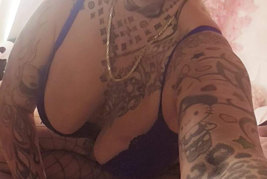JeannyInkGirl: user wunschvideo bh tanga und selbsbefriedigung