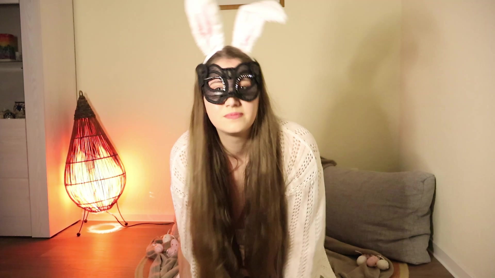 Frohe Ostern von eurer Häsin Helena!
Eier hatte ich jetzt keine, aber unbefriedigt bleiben ist keine Option. ;)
Willst du das nächste Mal mein Rammler sein? :*