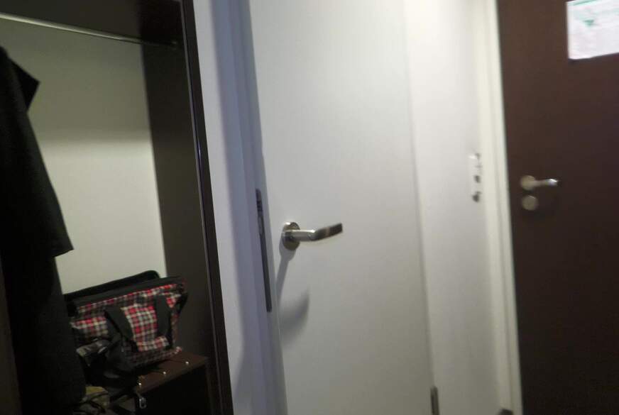 MrsEssen7471: In der Dusche geil g*****t