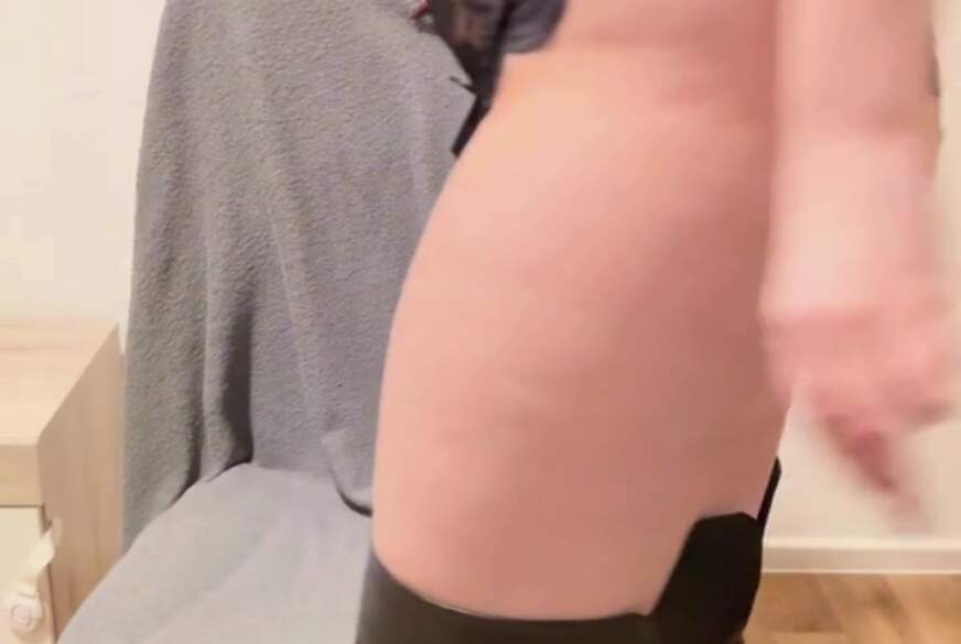 Dirty Talk und tanzen am Stuhl von Clarapanties pic4