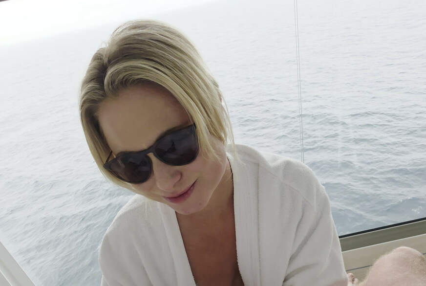 Wild-Bunny: Verbotene S***e auf hoher See!!