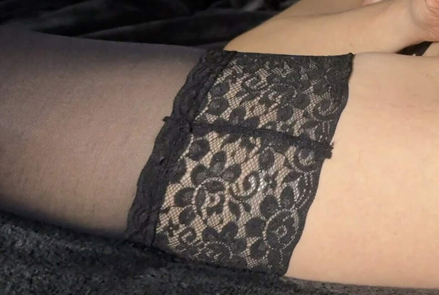 Neues Spielzeug, der Riesen P****l Solo in meine gierige M****i g******t von DirtyDia**l69