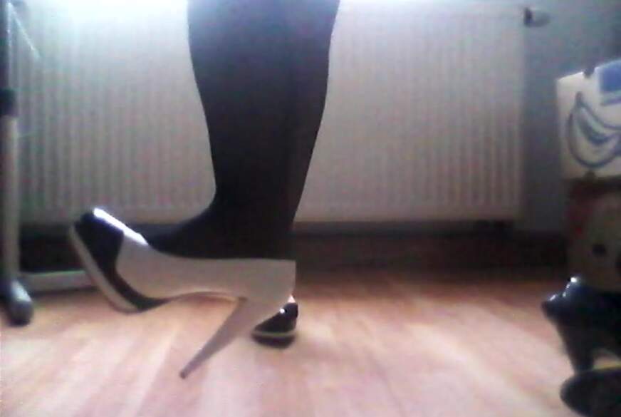 Ladyloub**y: BLACK and WHITE