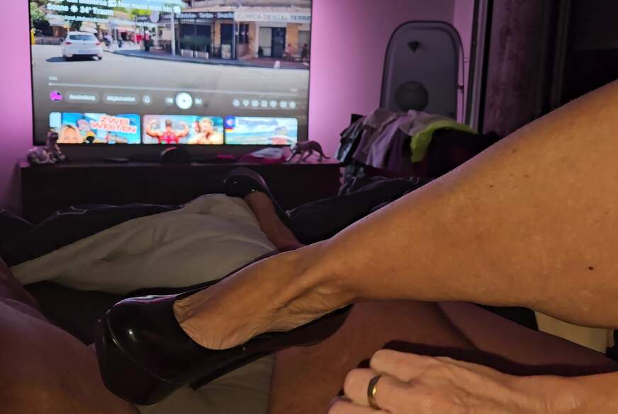 Vanessa: ...wer nicht würgt...b***t nicht tief genung...J**gs..ihr kennt  mich...ich liebe S****a