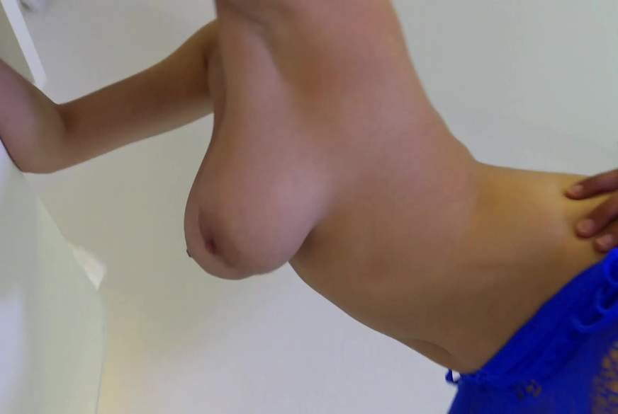 Kleine S*******n wie ich sind zum F****n da! von Traum-Titten18