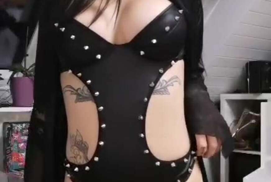 Willst DU mein Sklave sein? von MiaAmante pic1