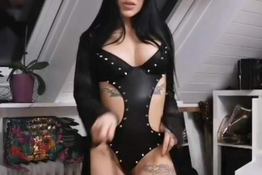 Willst DU mein Sklave sein? von MiaAmante pic2
