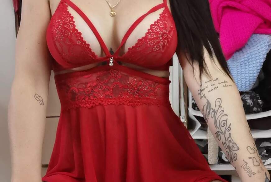 MiaAmante: RED DRESS